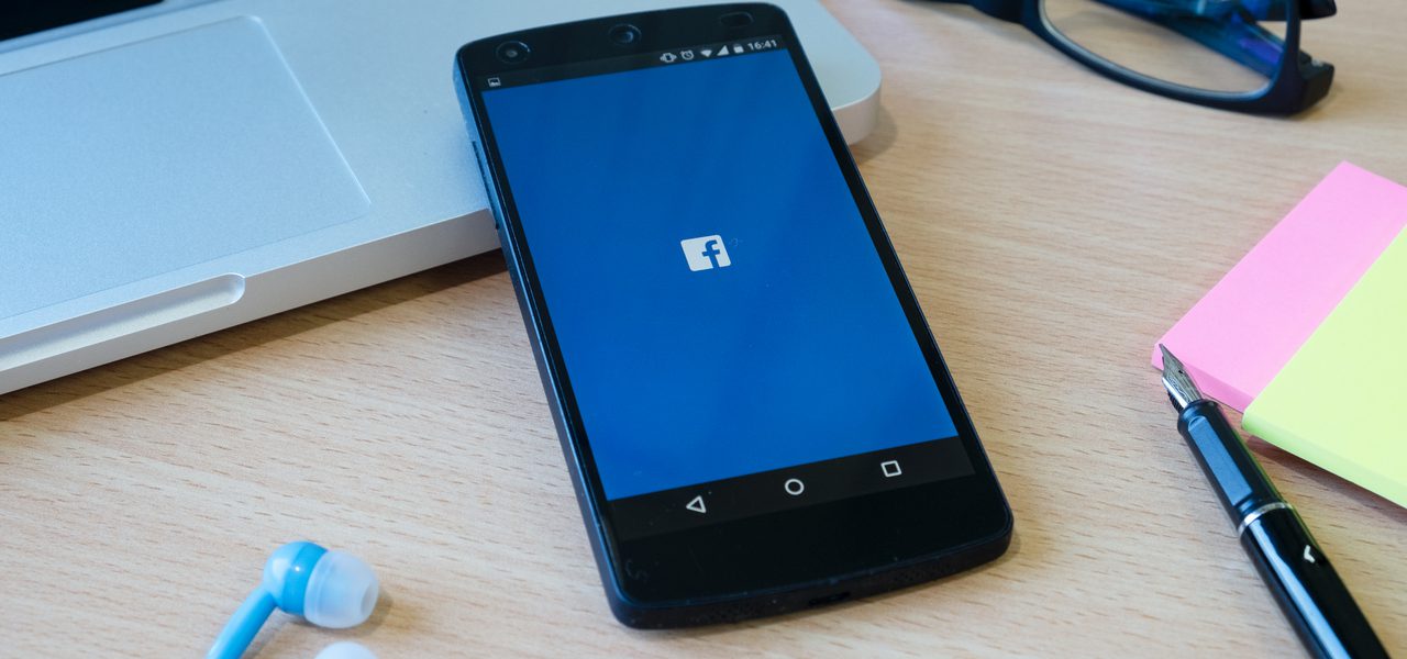 firma na facebook